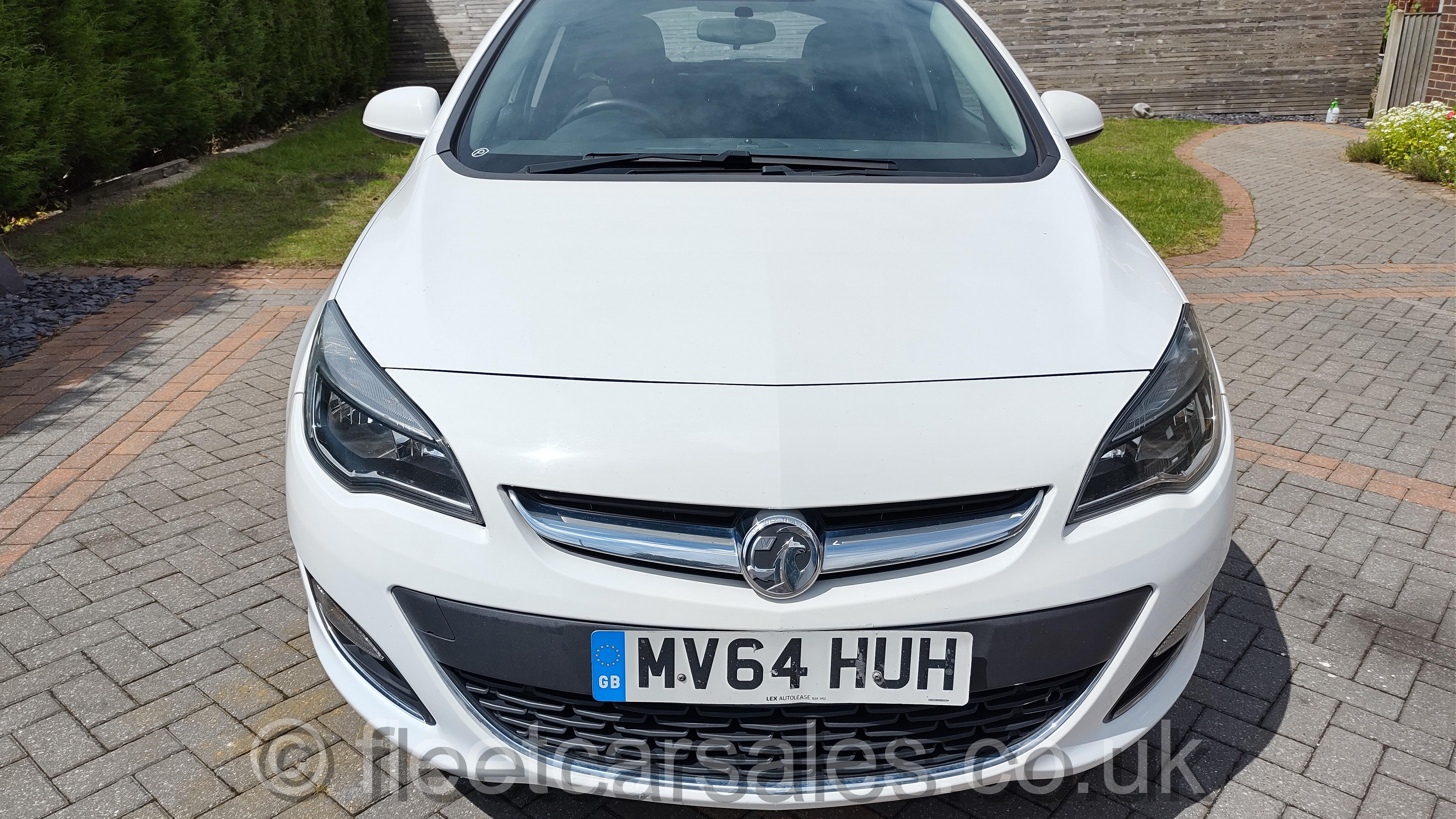 Vauxhall Astra SRI DTi 136 bhp 16V
            5 door hatchback for sale