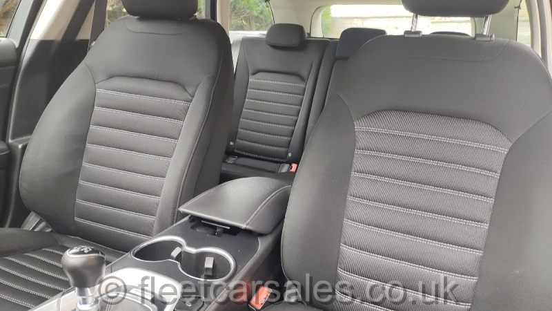 Ford Mondeo Zetec 1.5 TDCi seats