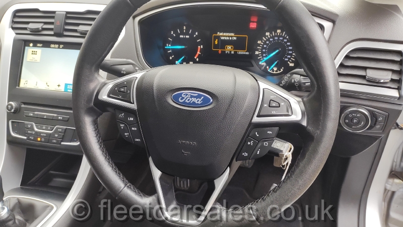 Ford Mondeo Zetec 1.5 TDCi leather steering wheel