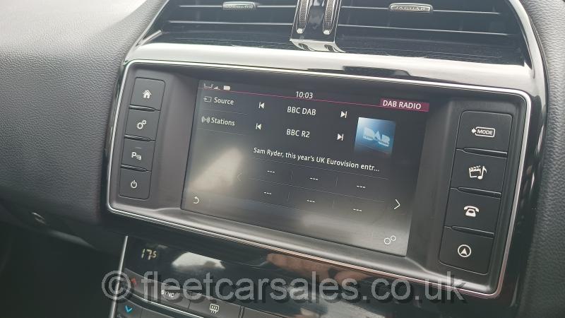 jaguar xe prestige media dab radio