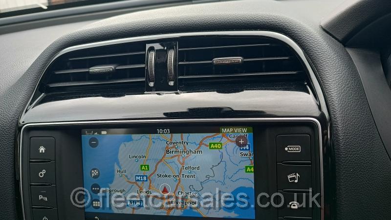 jaguar xe prestige navigation