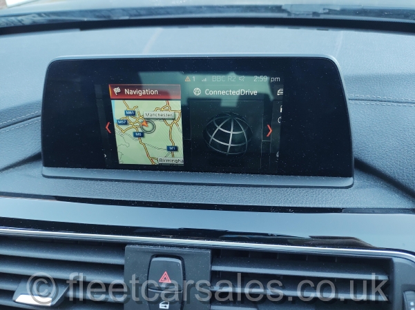 bmw 330e sport connected drive