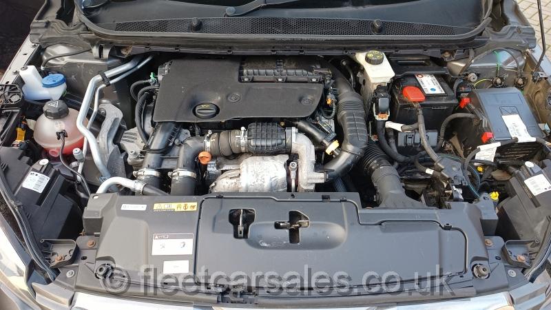 peugeot 308 sw diesel engine