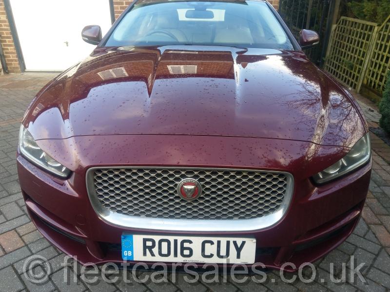 Jaguar XE 2.0 Portfolio grill