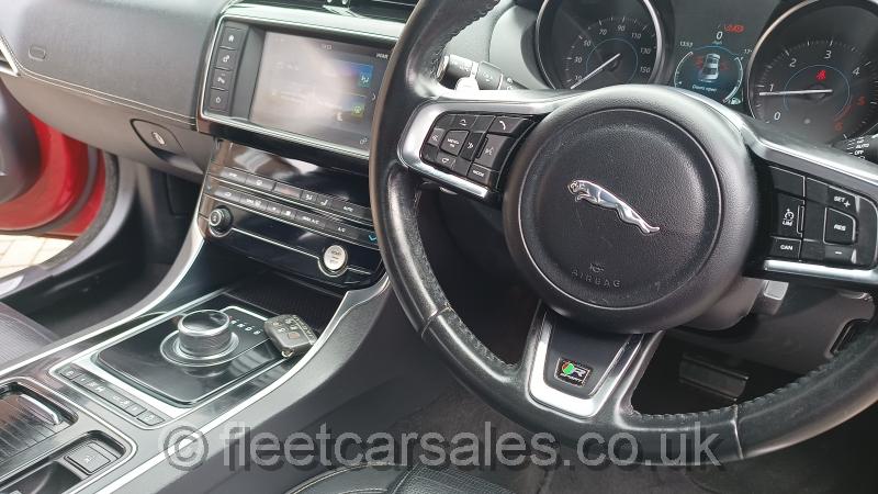 jaguar xe sport r 180