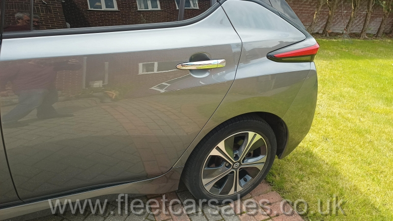 nissan leaf tekna blade silver