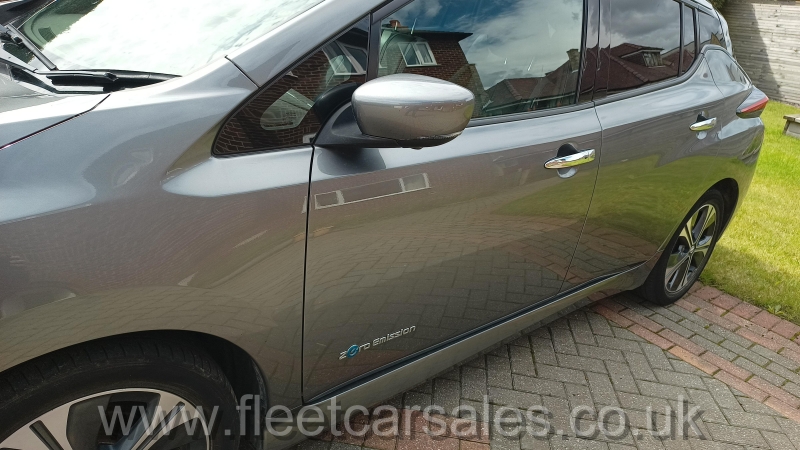 nissan leaf tekna blade