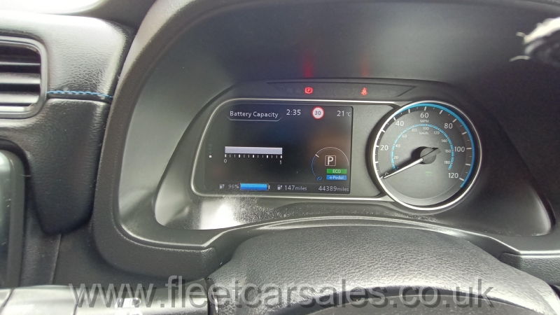 leaf tekna service battery