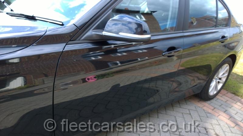 BMW 318SE D 2.0 Saloon black 6 Speed