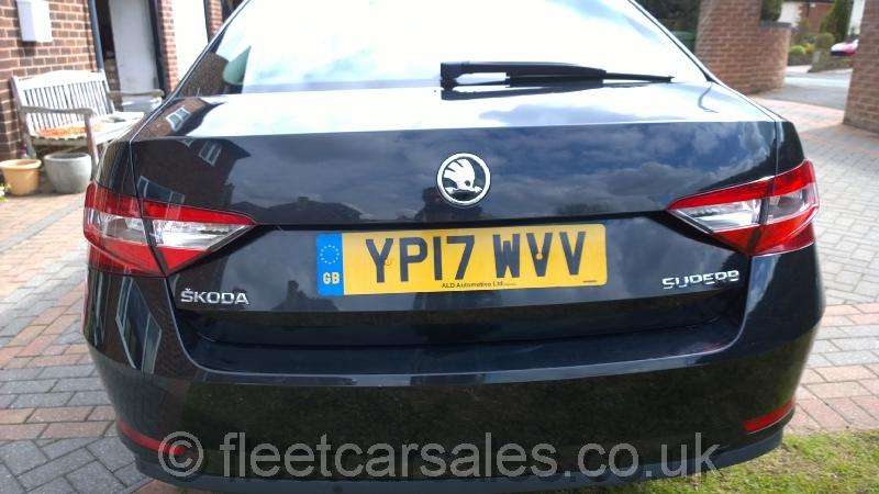 Skoda Superb 1.6 TDi SE Hatchback