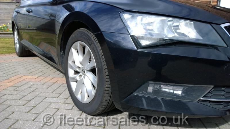 Skoda Superb 1.6 TDi SE Hatchback