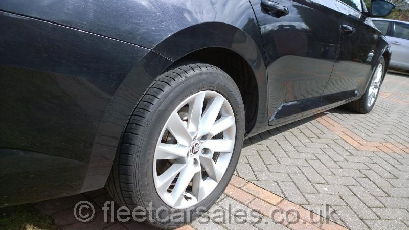 Skoda Superb 1.6 TDi SE Hatchback