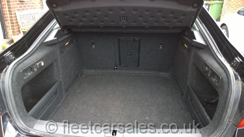 Skoda Superb 1.6 TDi SE Hatchback