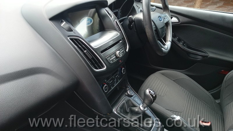 ford focus titanium interior