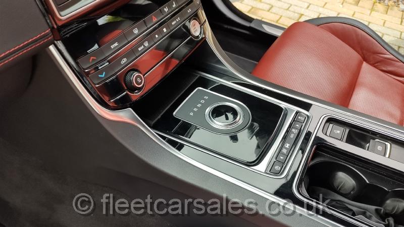 jaguar xe 2.0 d sport automatic gearbox